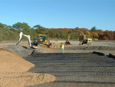 板芙镇新疆兵团揭牌玄武岩纤维科研双平台，打造产业创新新高地